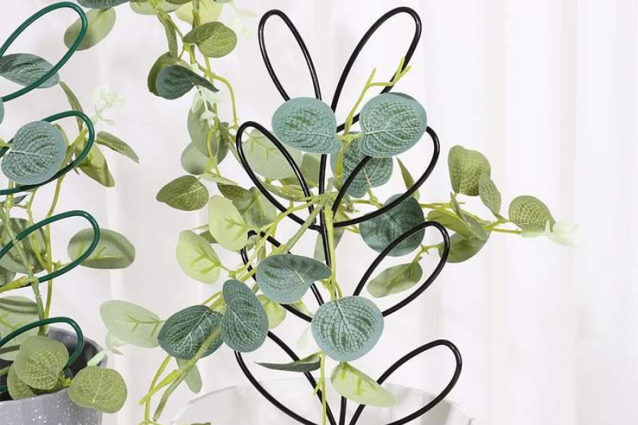 Leaf Shape Plant Trellis